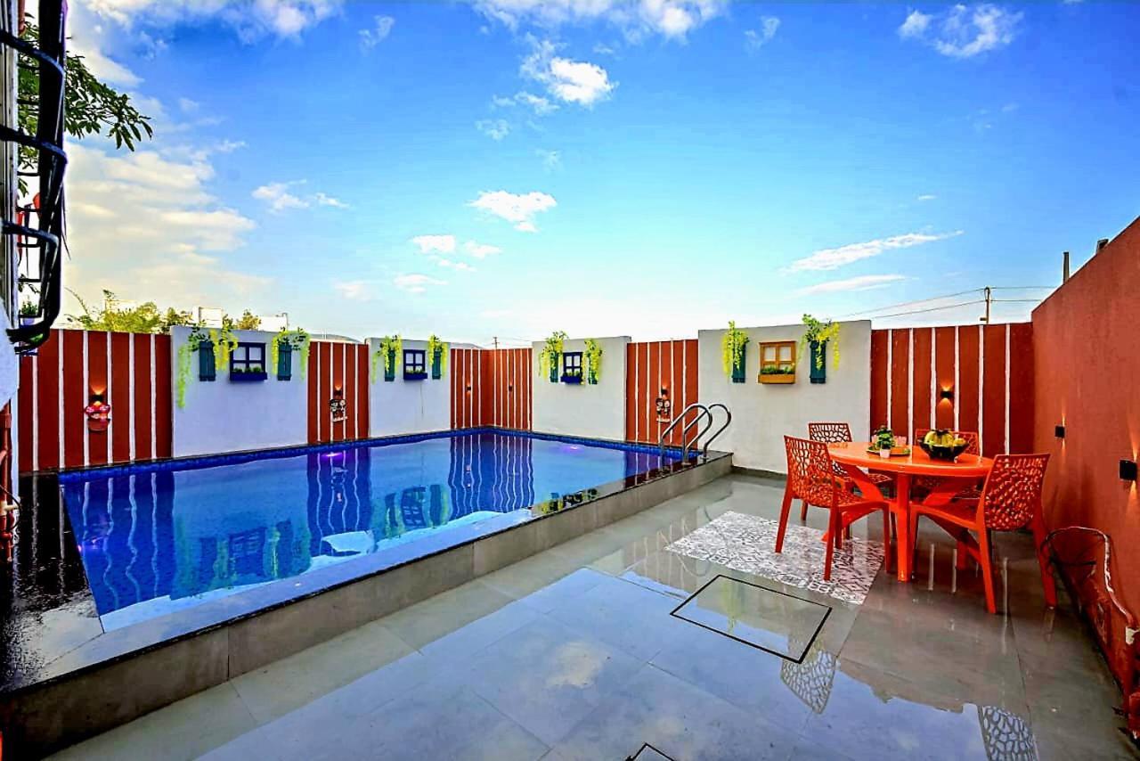 Ll Empyrean Stay Ll Airawat Villa Ll 2Bhk Ll Ac Ll Private Pool Ll Wifi Ll Lonavala Eksteriør bilde